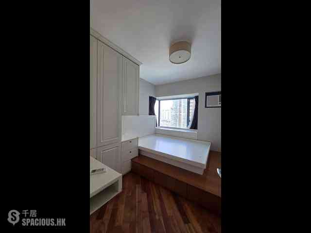 Tai Kok Tsui - The Long Beach Tower 3 03