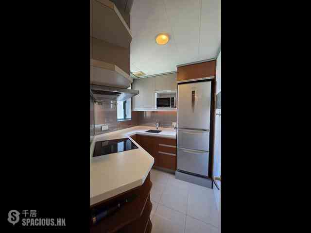 Tai Kok Tsui - The Long Beach Tower 3 06