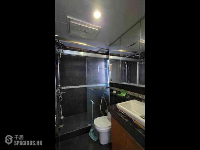 Tai Kok Tsui - The Long Beach Tower 3 07