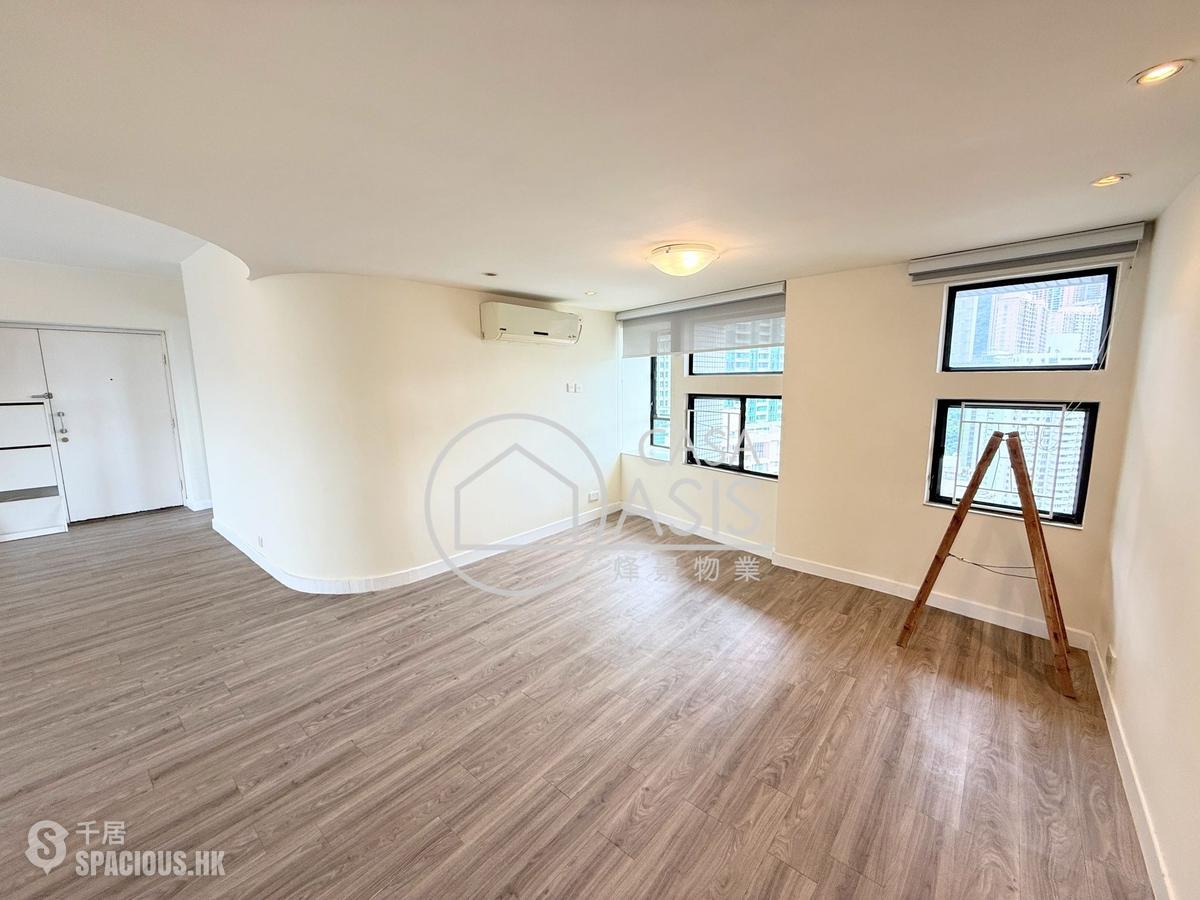 Mid Levels Central - Birchwood Place 01