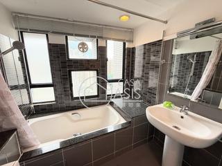 Mid Levels Central - Birchwood Place 02