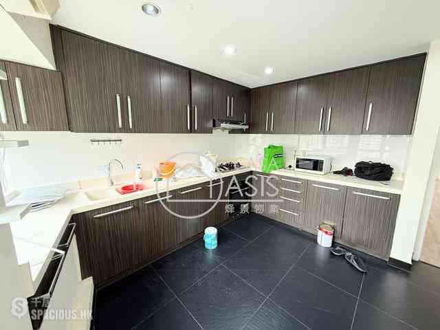 Mid Levels Central - Birchwood Place 04