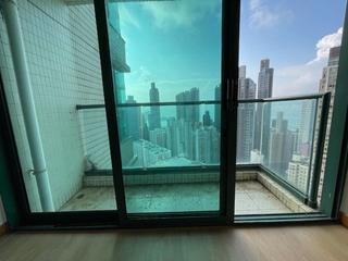Kennedy Town - University Heights 06