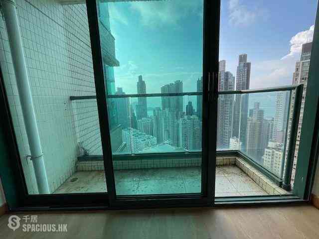 Kennedy Town - University Heights 06