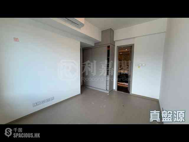 Wong Chuk Hang - The Southside Phase 3B Blue Coast Tower 1A 03