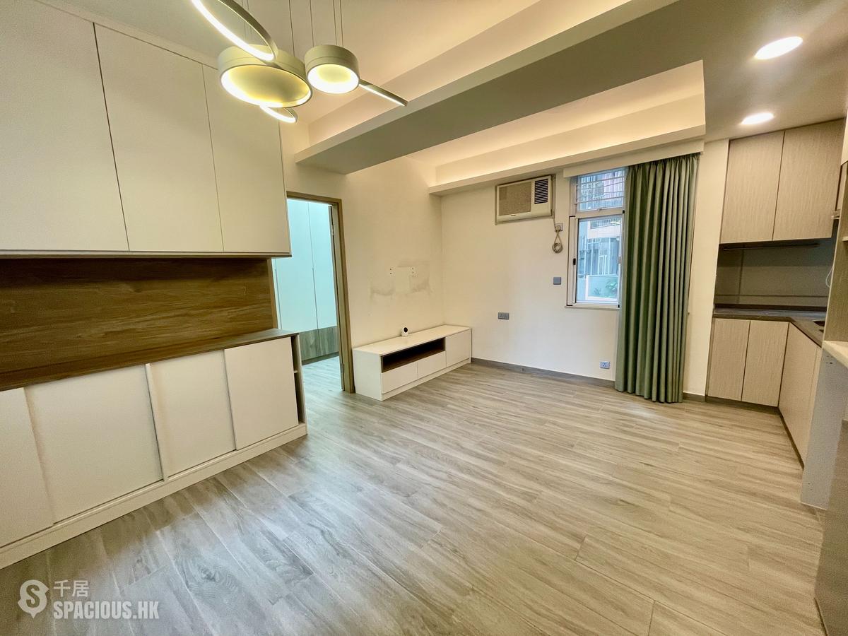 Mid Levels Central - Woodland Court 01