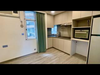 Mid Levels Central - Woodland Court 09