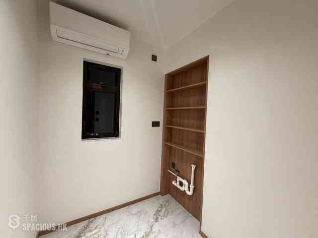 Soho - Albron Court 08