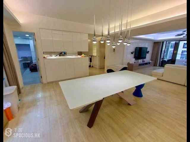 Mid Levels Central - Macdonnell House 06