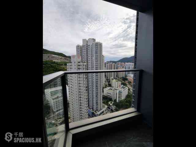 Siu Sai Wan - The Headland Residences Phase 1 Tower 2 02