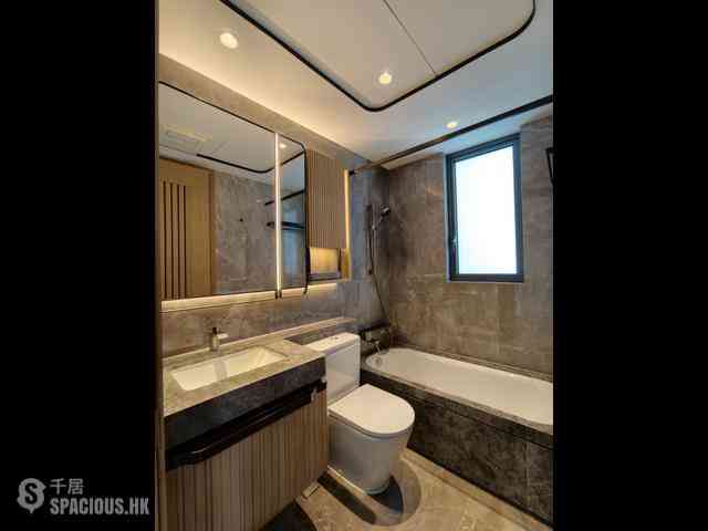 Siu Sai Wan - The Headland Residences Phase 1 Tower 2 03