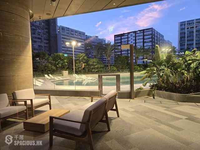 Siu Sai Wan - The Headland Residences Phase 1 Tower 2 07