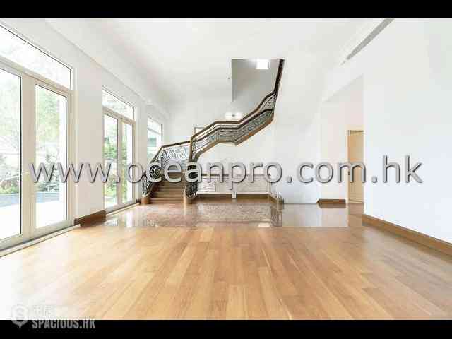 Repulse Bay - 110, Repulse Bay Road 04