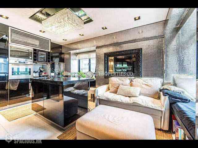 Poho - Rich View Terrace 01