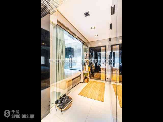 Poho - Rich View Terrace 05