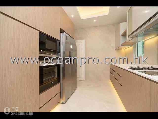 Repulse Bay - 110, Repulse Bay Road 07