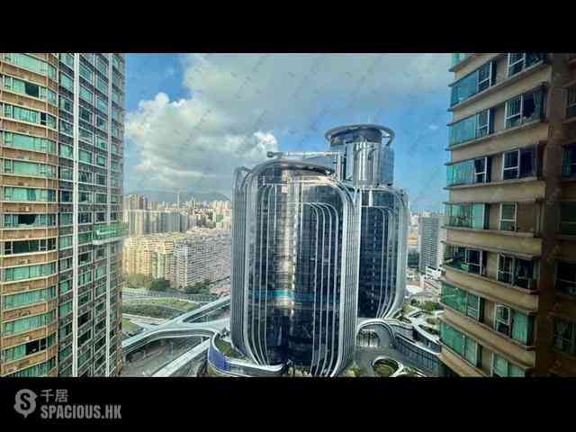 West Kowloon - The Waterfront 08