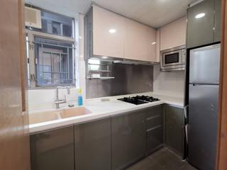 Sai Ying Pun - Island Crest 04