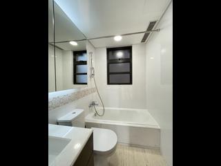 Sai Ying Pun - The Babington 09