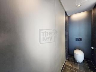 淺水灣 - The Lily 11