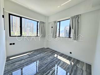 Wan Chai - Yue King Building 03
