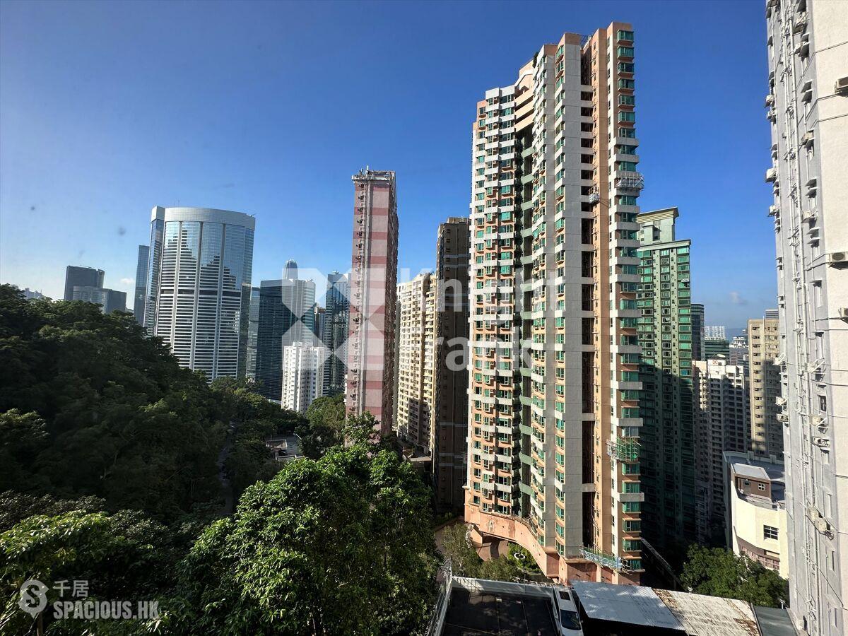 Wan Chai - Royal Court 01