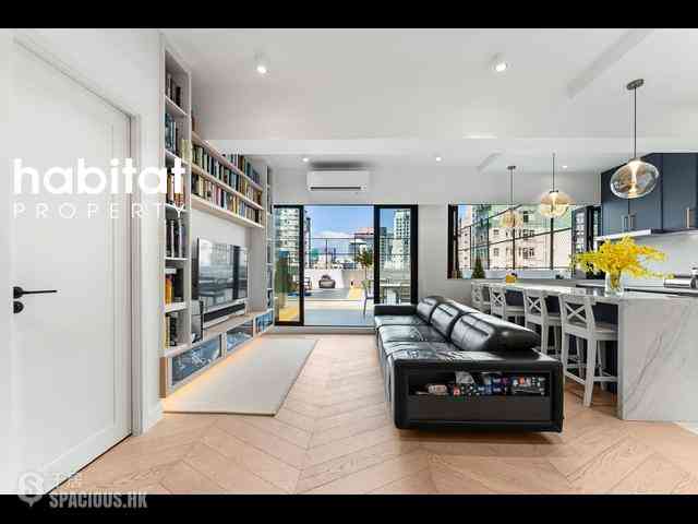 Soho - Tai Shing Building 01