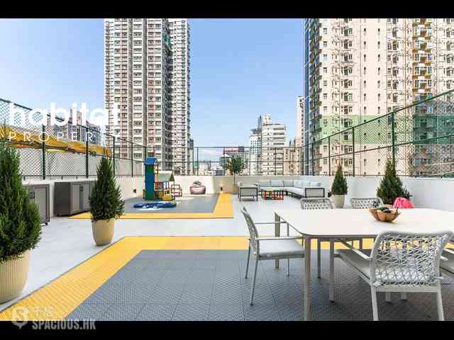 Soho - Tai Shing Building 02