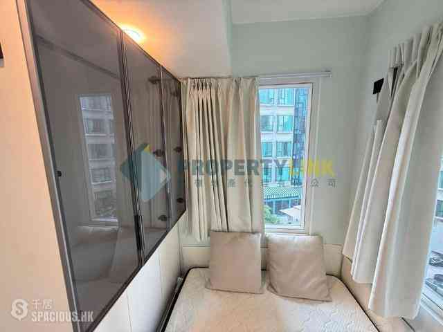 Mid Levels Central - Rich Court 08