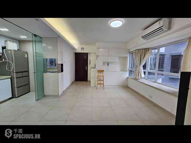 Sai Ying Pun - Kwong Fung Terrace 01