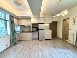 Sai Ying Pun - Kwong Fung Terrace 03