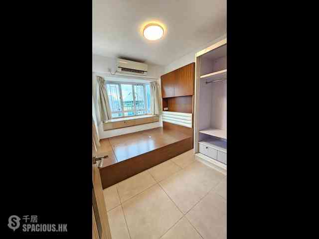 Sai Ying Pun - Kwong Fung Terrace 07