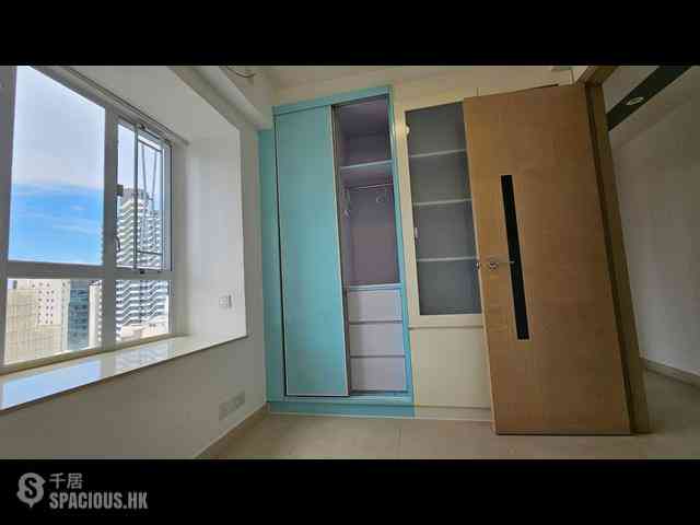 Sai Ying Pun - Kwong Fung Terrace 09