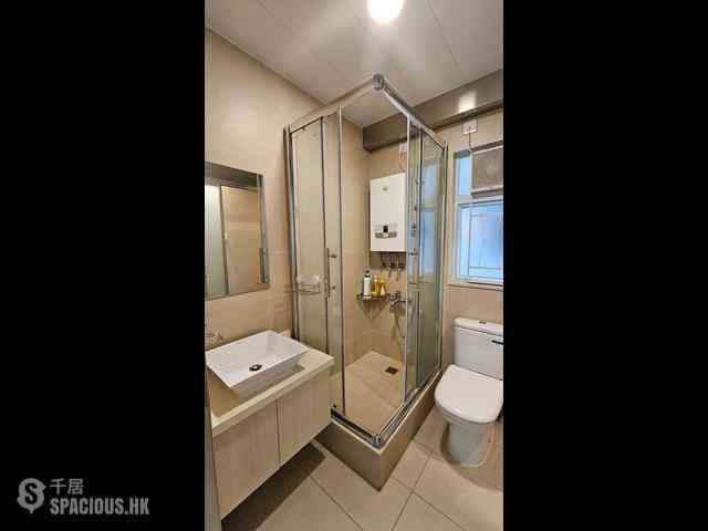 Sai Ying Pun - Kwong Fung Terrace 12