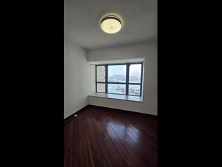 Tai Kok Tsui - The Long Beach Tower 8 02