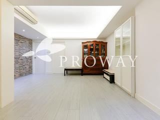 Causeway Bay - Yee Hing Building 03