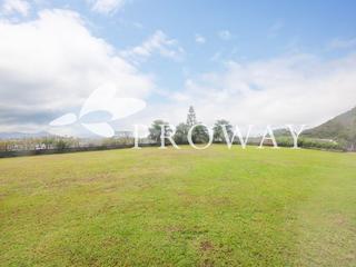 The Peak - La Hacienda 02