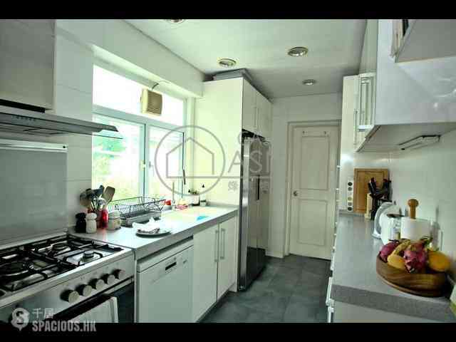 Pok Fu Lam - Scenic Villas 08