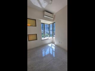 Tai Kok Tsui - Island Harbourview Block 1 05