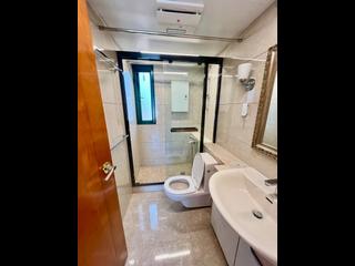 Kennedy Town - University Heights 15