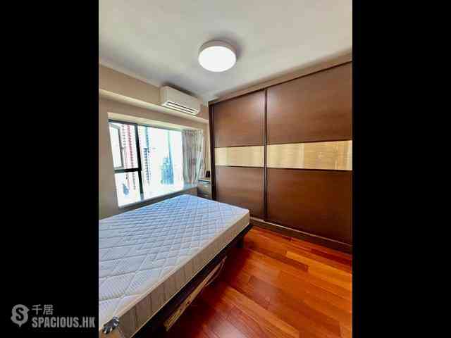 Kennedy Town - University Heights 19