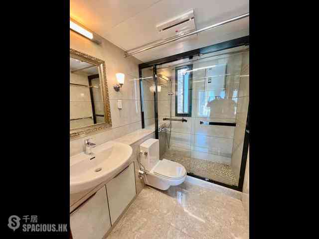 Kennedy Town - University Heights 21