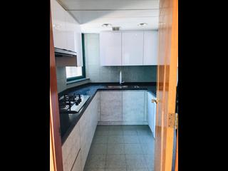 Kennedy Town - University Heights 05