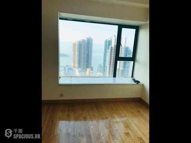 Kennedy Town - University Heights 09
