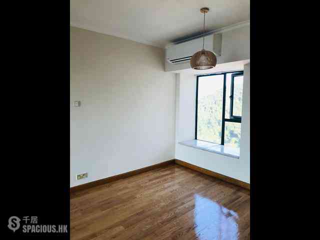 Kennedy Town - University Heights 10