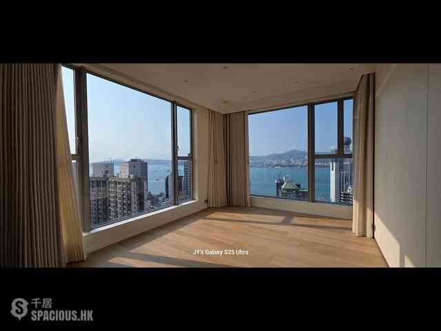 Sai Ying Pun - The Summa Block 1 02