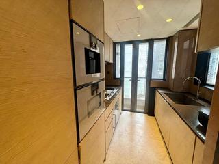 Mid Levels Central - Arezzo 22