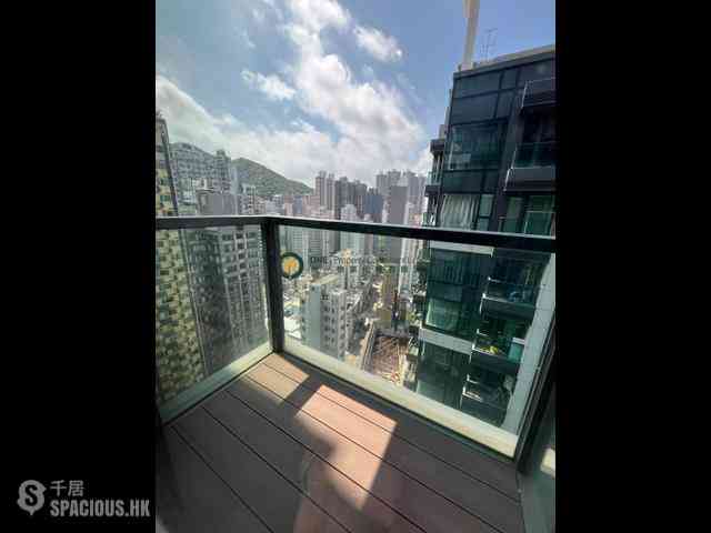 Sai Ying Pun - Two・Artlane 02
