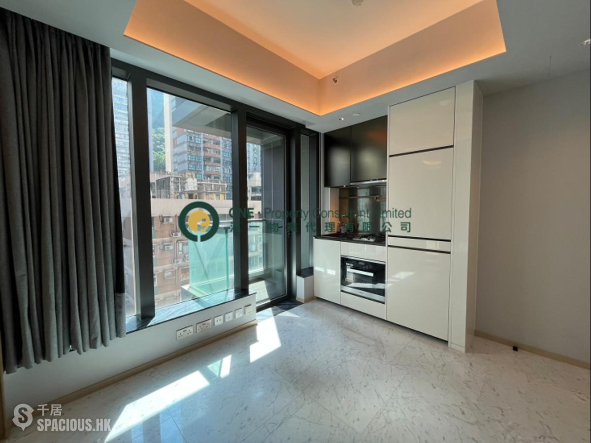 Mid Levels Central - The Richmond 01