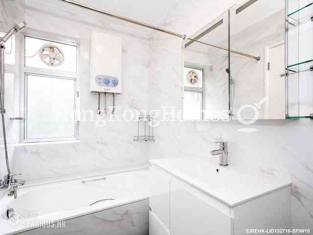 Pok Fu Lam - Scenic Villas 07